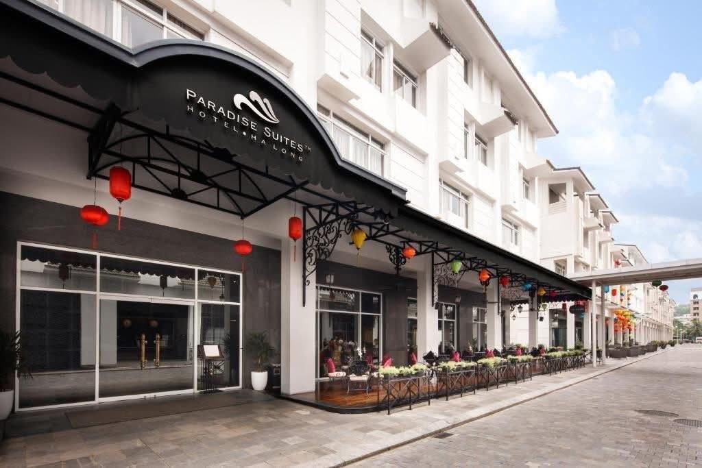 Combo khách sạn 4 sao Paradise Suite Hạ Long và du thuyền trong ngày Paradise