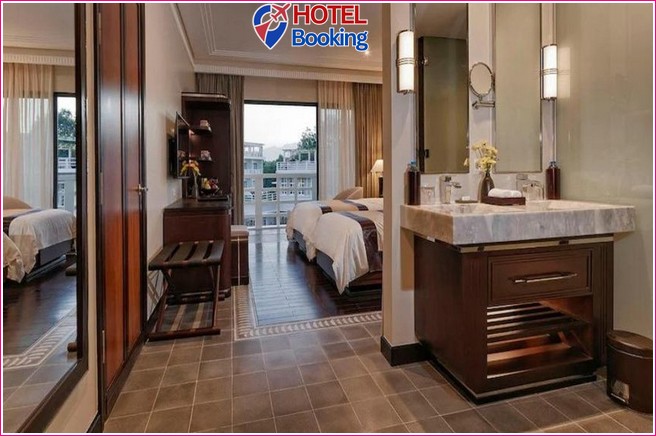 Khách sạn Azerai La Residence Huế