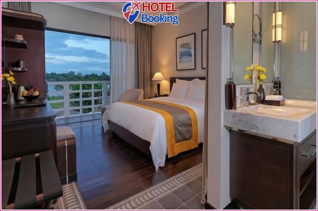 Khách sạn Azerai La Residence Huế