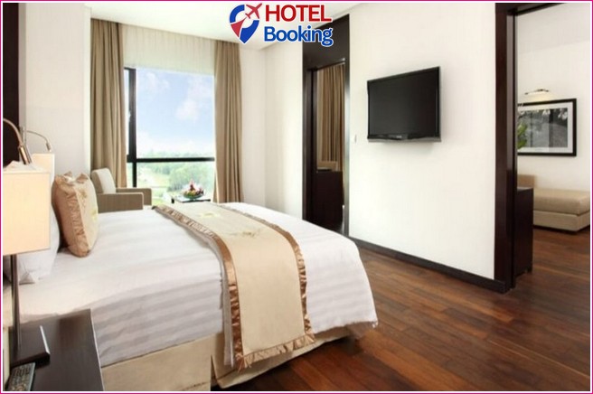 Khách sạn CenDeluxe Phú Yên