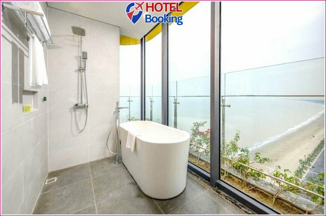 Flamingo Ibiza Hải Tiến Resort