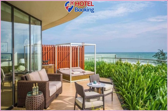 Intercontinental Phú Quốc Long Beach Resort
