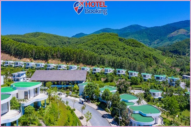 Ivory Villas Resort Hòa Bình