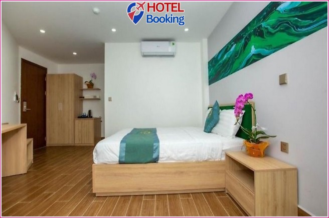 Emerald Hotel Cát Bà