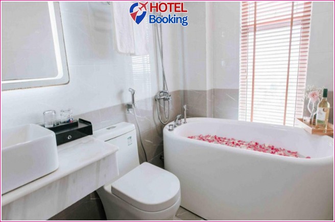 Golden Hotel Cô Tô