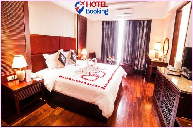 Moonlight Hotel Huế