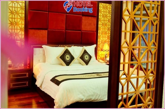 Moonlight Hotel Huế