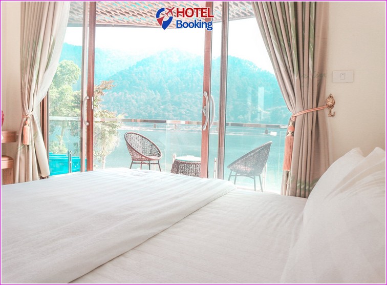Đồng Đò Lake House