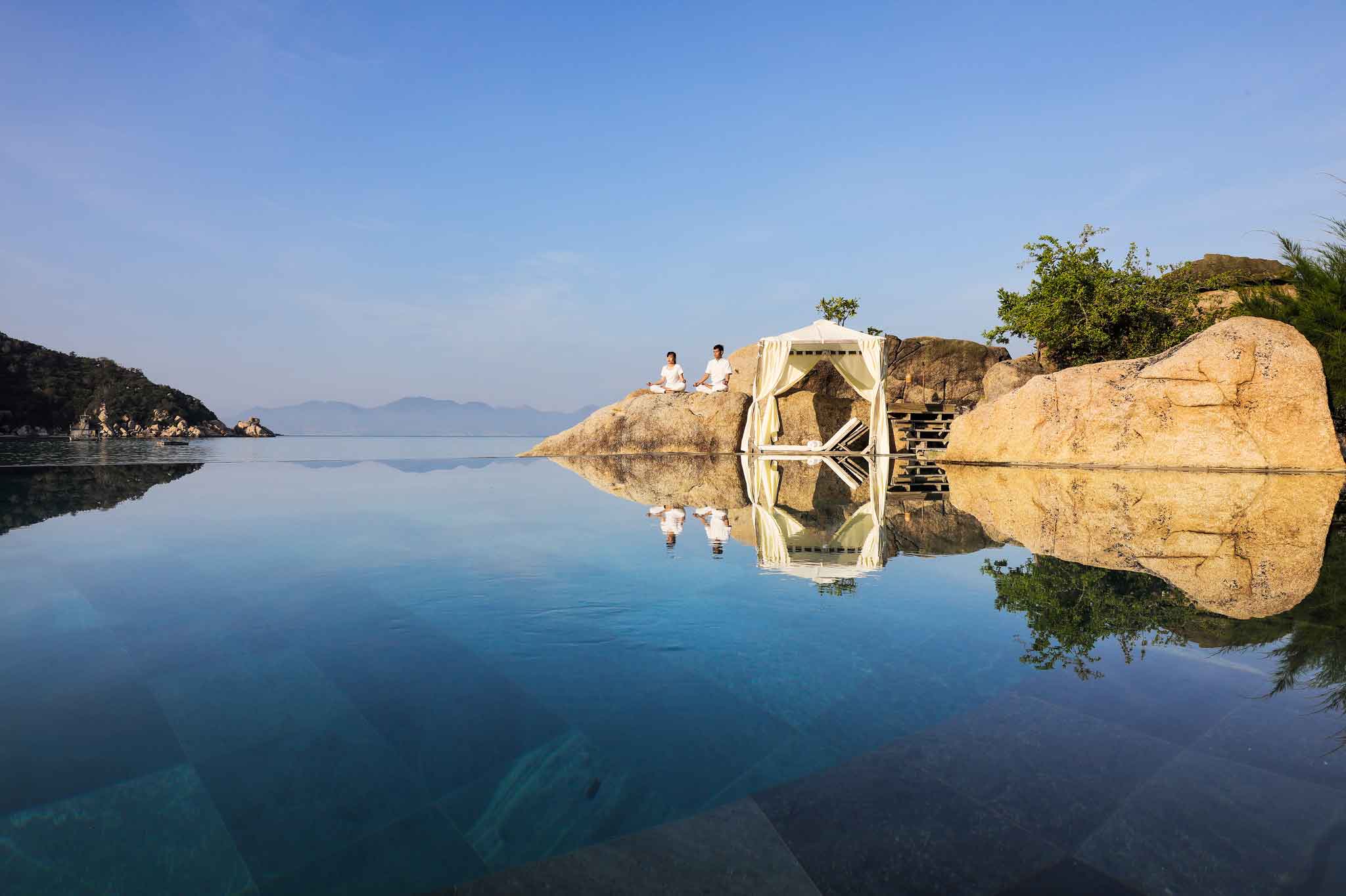 L'ALYA NINH VAN BAY